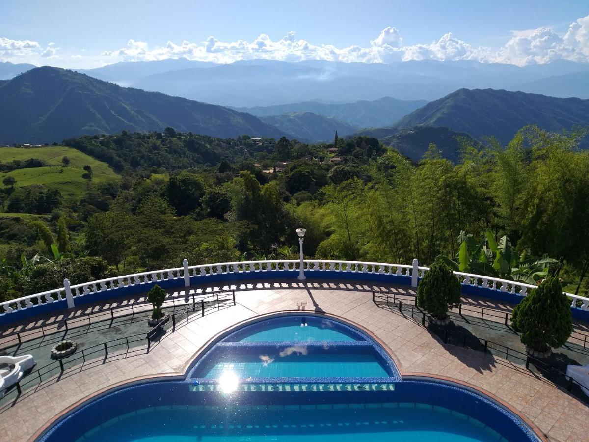 Finca Los Alpes San Jerónimo Exteriör bild